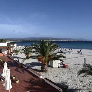  Hotel Vel Mari - On The