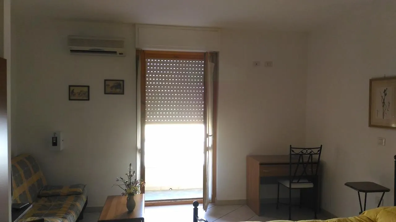 Da Marilu3 Hotel Alghero 0*,  Italy